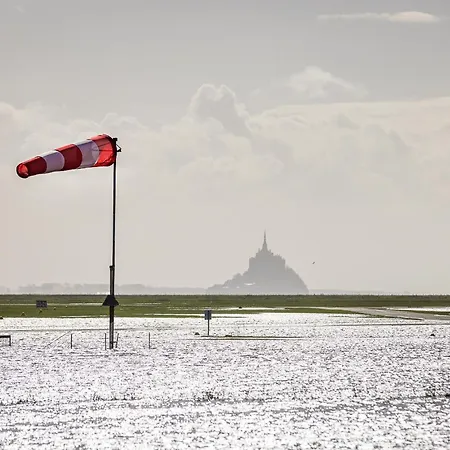 La Fermette D'emilienne Le Val-Saint-Pere